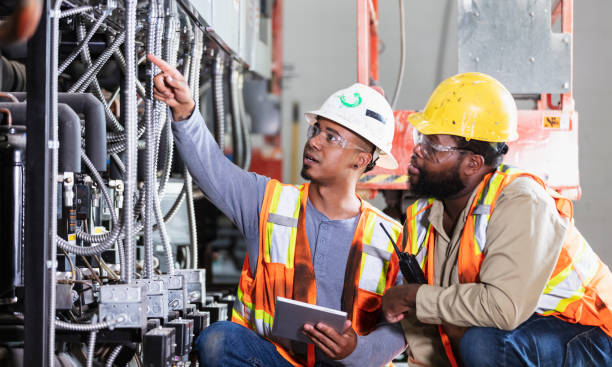 Best Home Electrical Repair  in Crystal Lake, FL